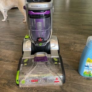 BISSELL ProHeat 2X Revolution Pet Carpet Cleaner